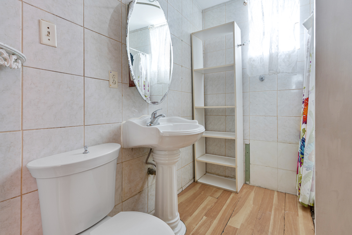3000 W Diversey Avenue Property Photo 18