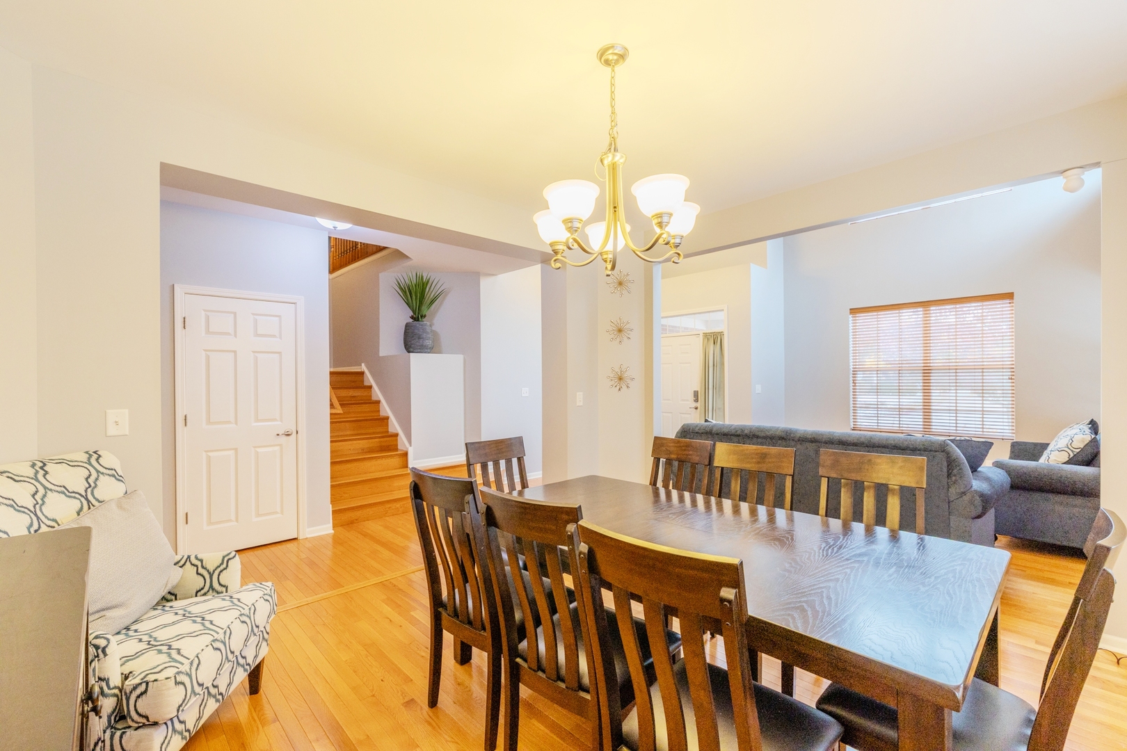 125 N Spruce Avenue Property Photo 11