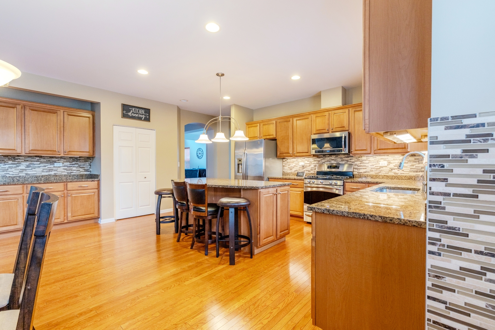 125 N Spruce Avenue Property Photo 17