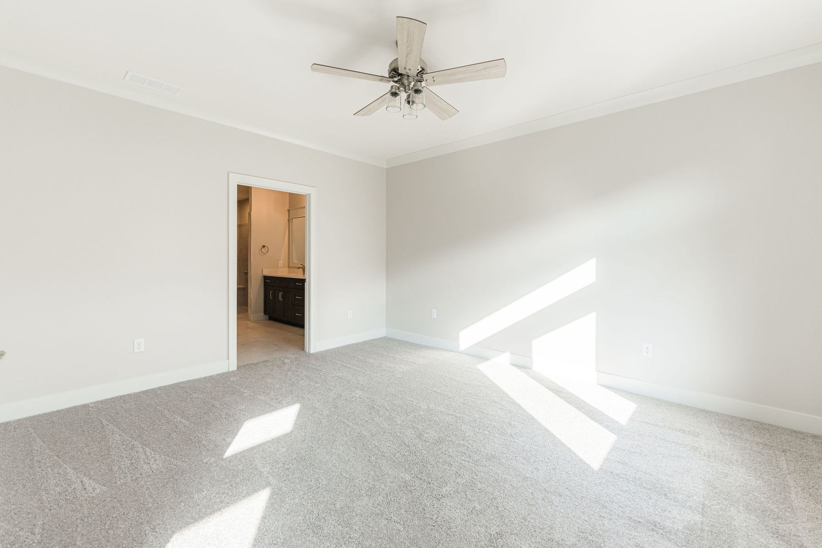 559 Stearn Drive 559 Property Photo 15