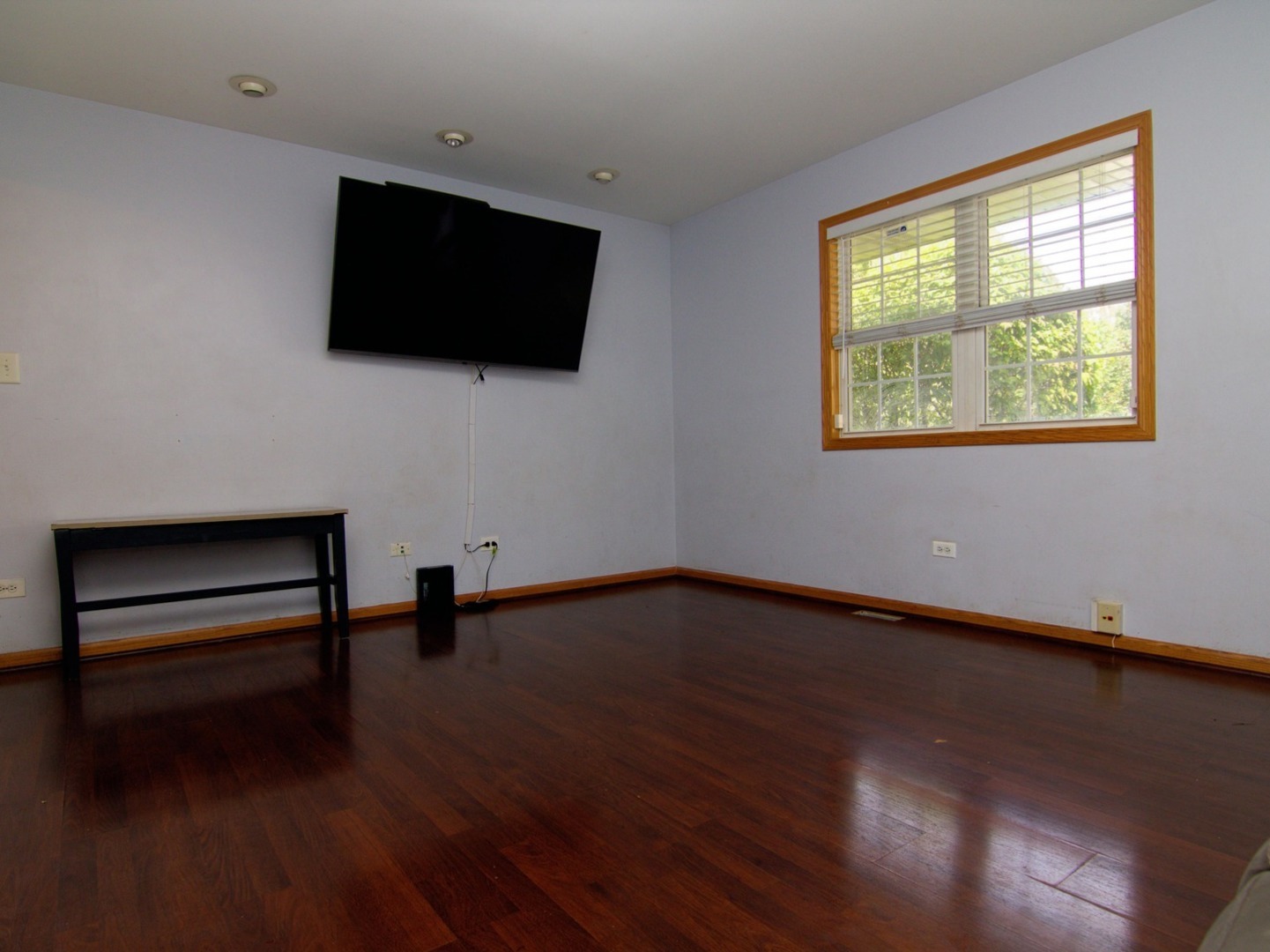 12940 S May Street Property Photo 2
