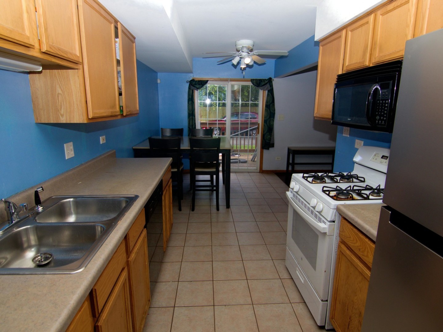 12940 S May Street Property Photo 5
