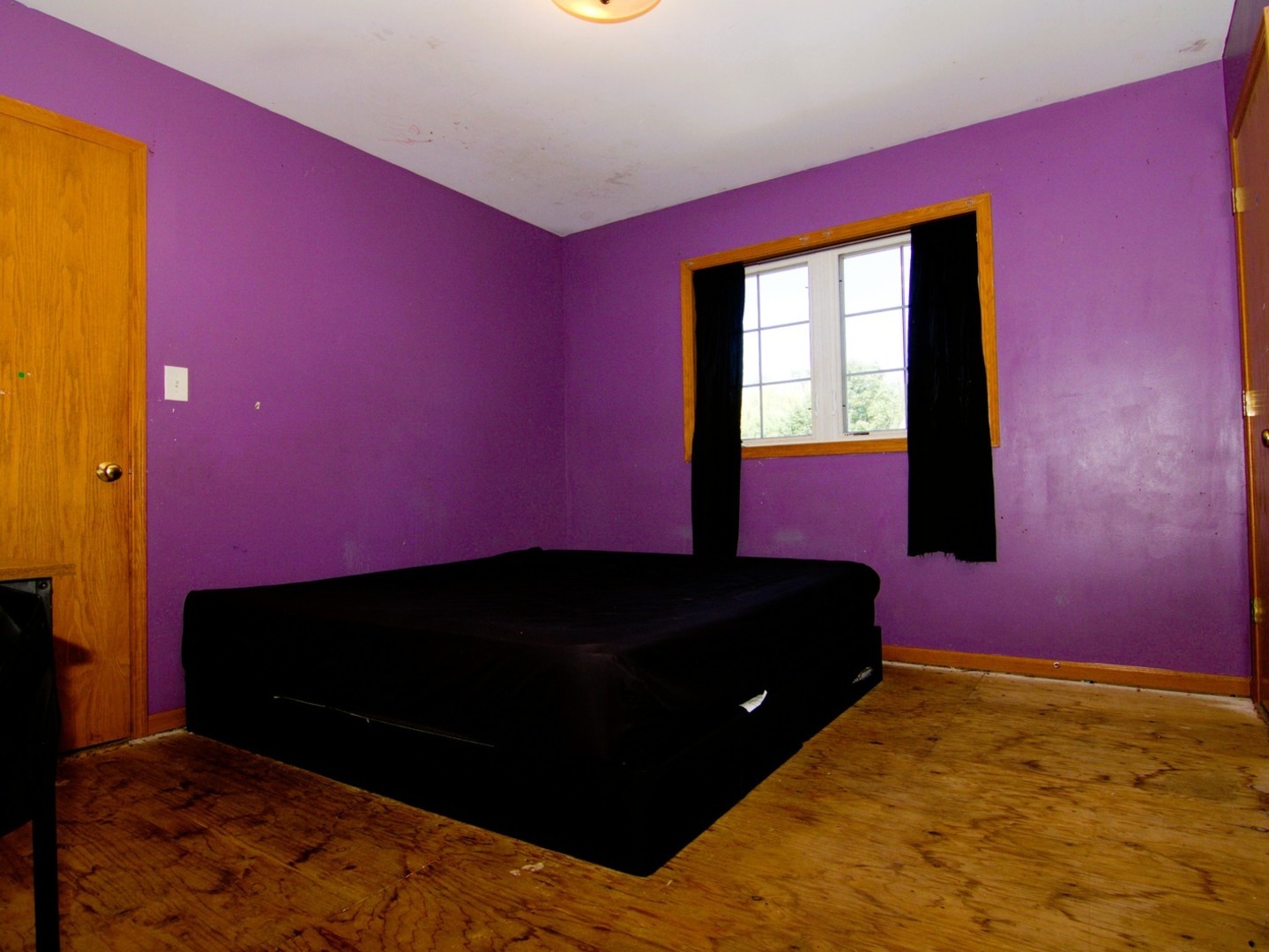 12940 S May Street Property Photo 8