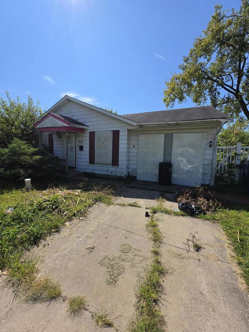 1453 Park Lane Property Photo 1