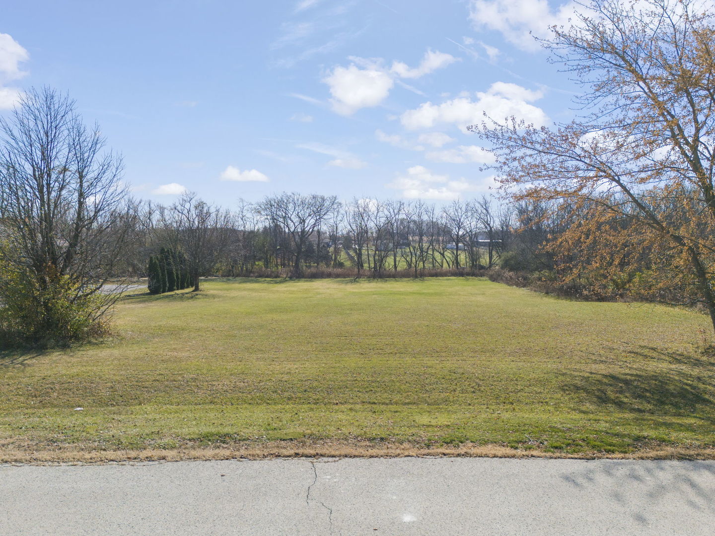 5147 W Jason Drive Property Photo 2