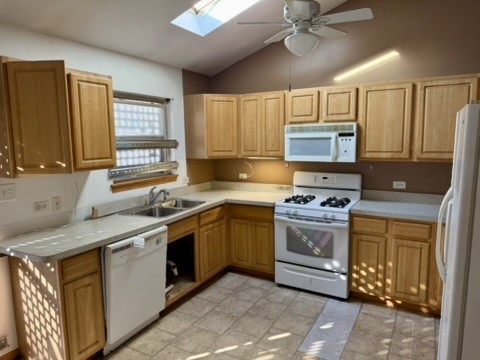 15826 Central Park Avenue Property Photo 7