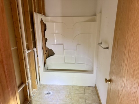 15826 Central Park Avenue Property Photo 11
