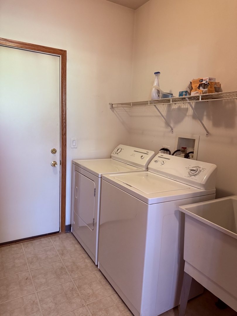 17009 Mendota Drive 17009 Property Photo 13