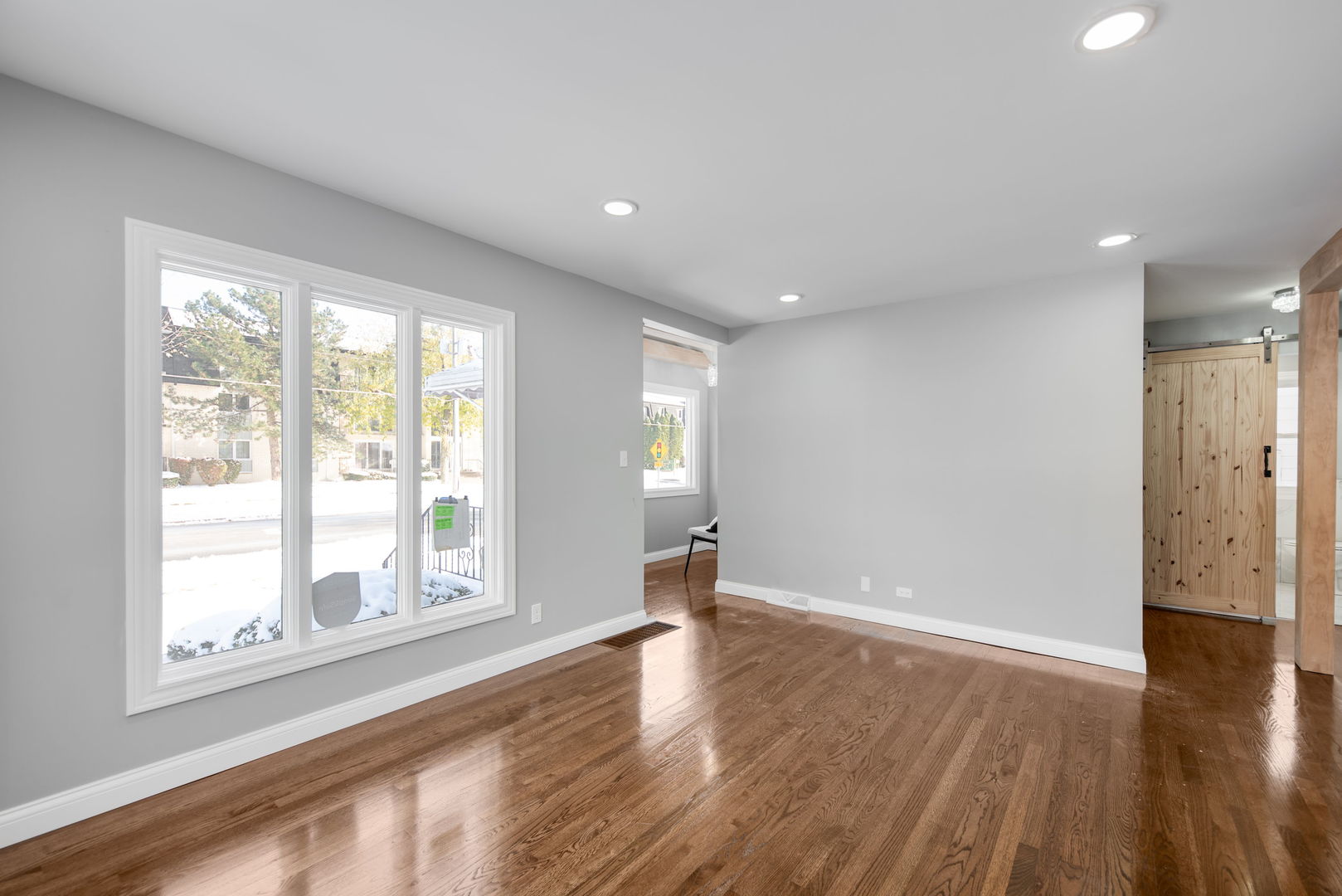 18504 Wentworth Avenue Property Photo 6