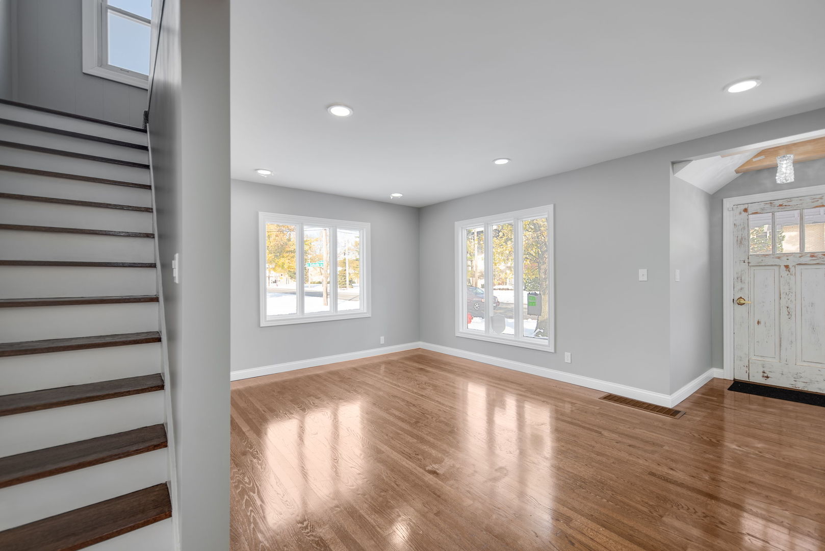 18504 Wentworth Avenue Property Photo 11