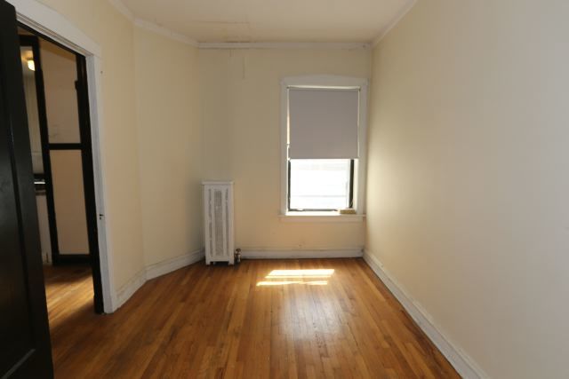 1923 W Winnemac Avenue 1 Property Photo 15