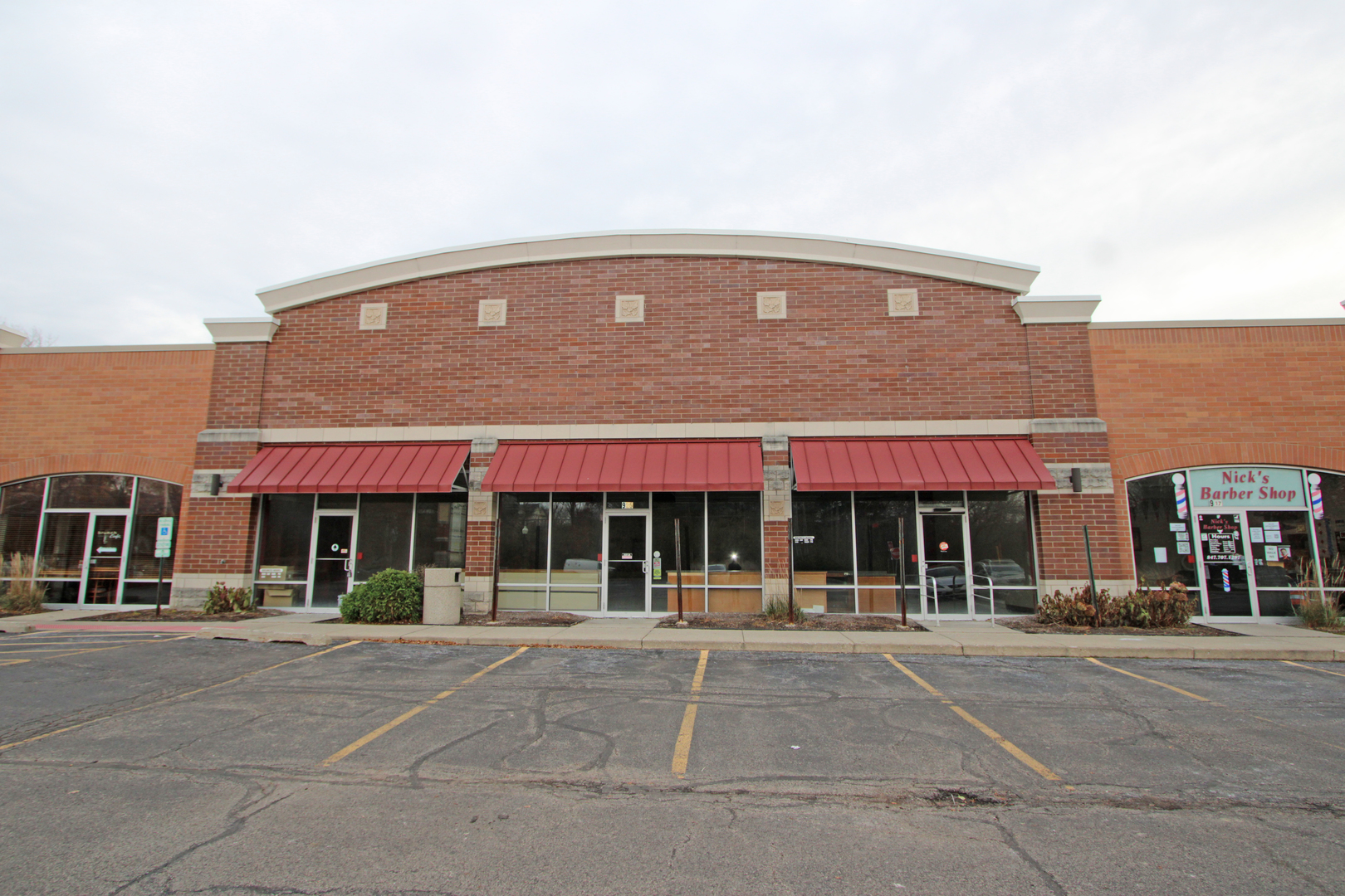925 IL Route 22 Property Photo 1