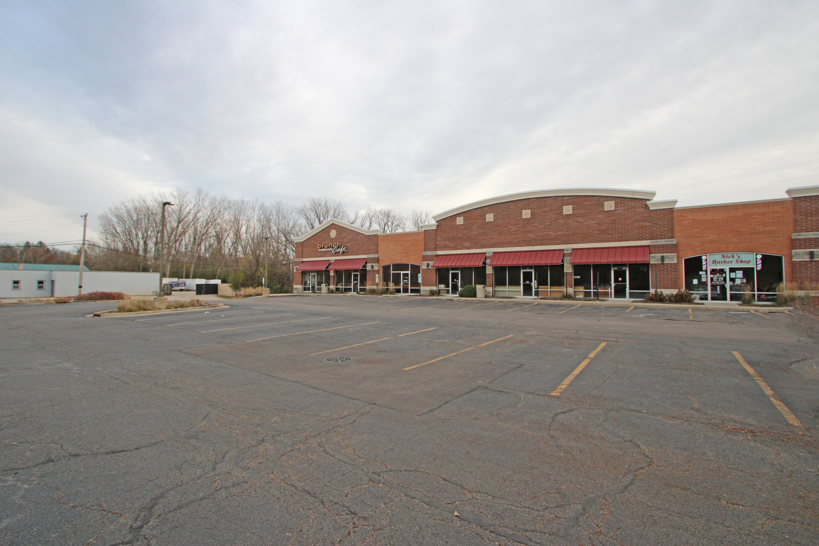 925 Il Route 22 Property Photo 2