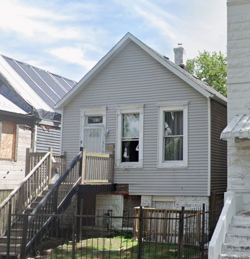 6415 S Eberhart Avenue Property Photo 1