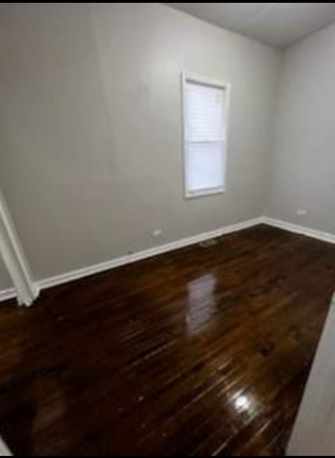 6415 S Eberhart Avenue Property Photo 6