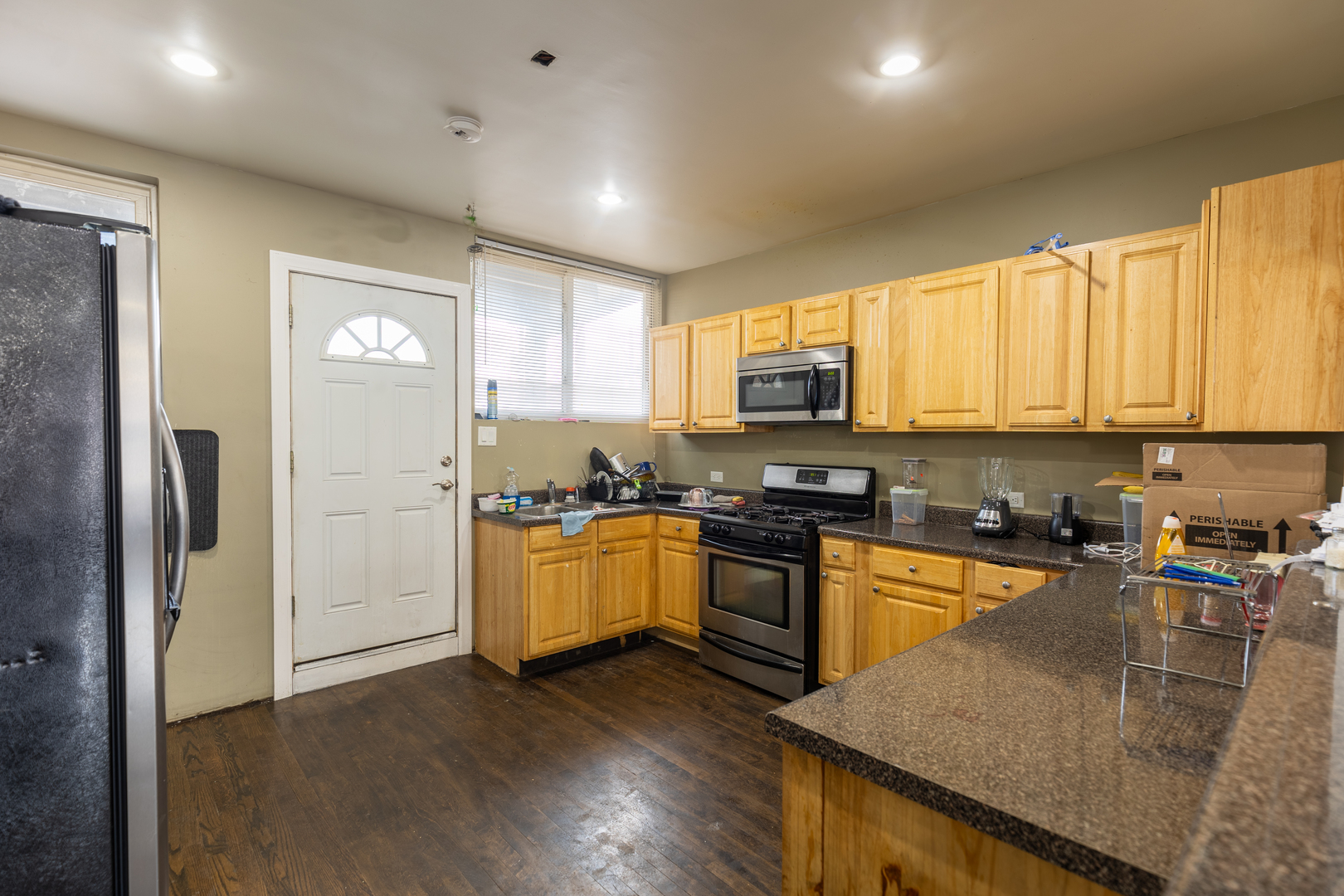 5820-24 W Roosevelt Road Property Photo 12