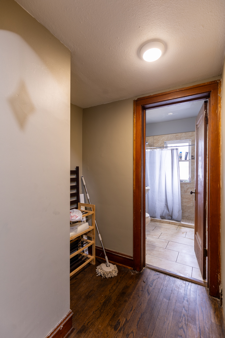 5820-24 W Roosevelt Road Property Photo 18