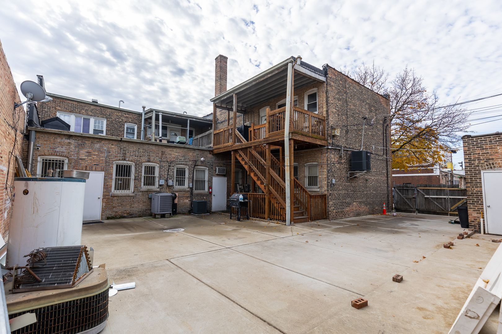 5820-24 W Roosevelt Road Property Photo 19