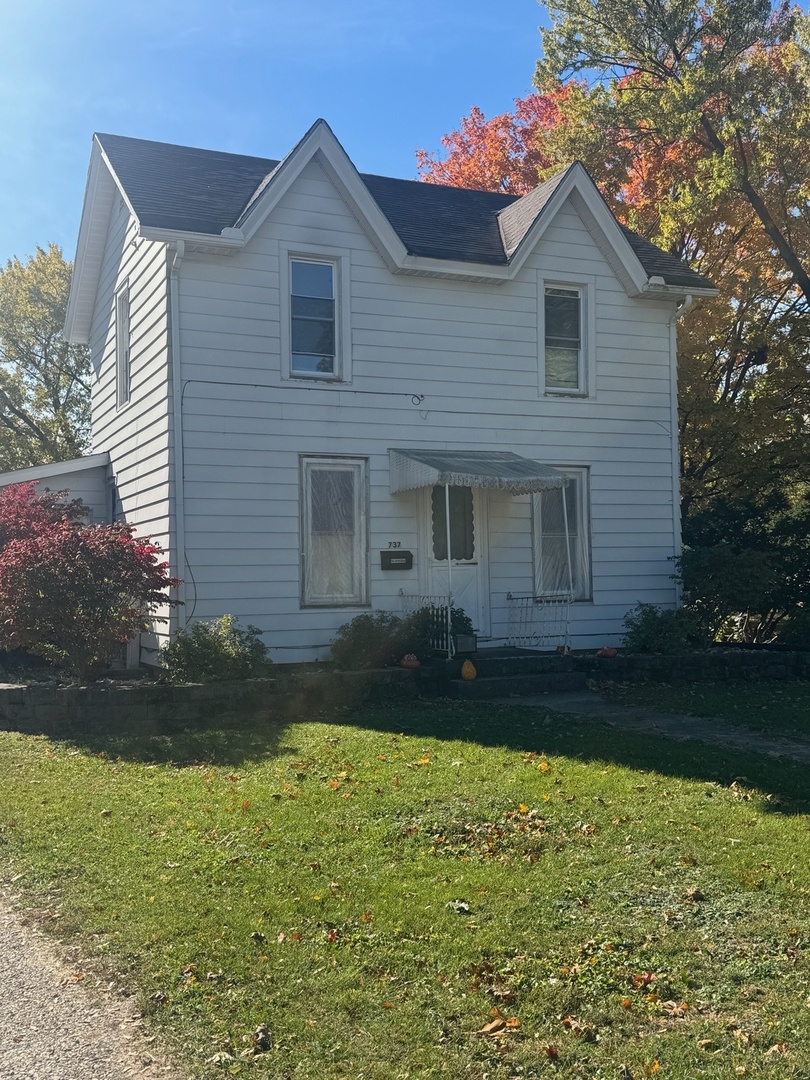 737 E Grant Highway Property Photo 2