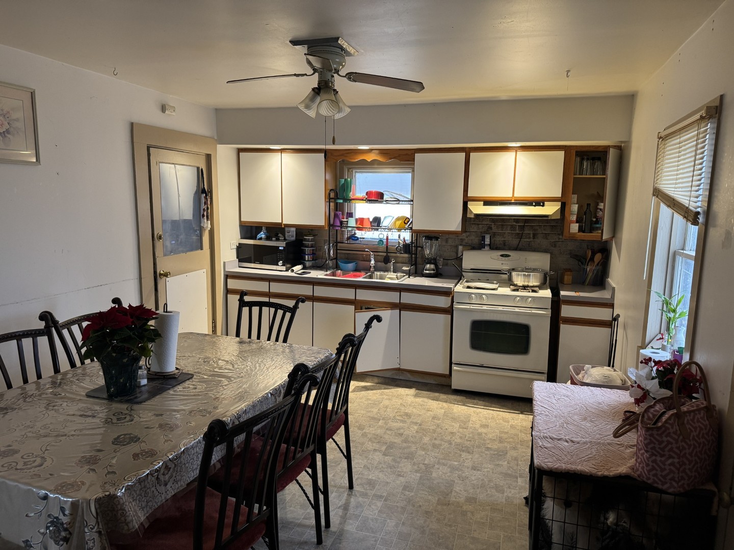 737 E Grant Highway Property Photo 17