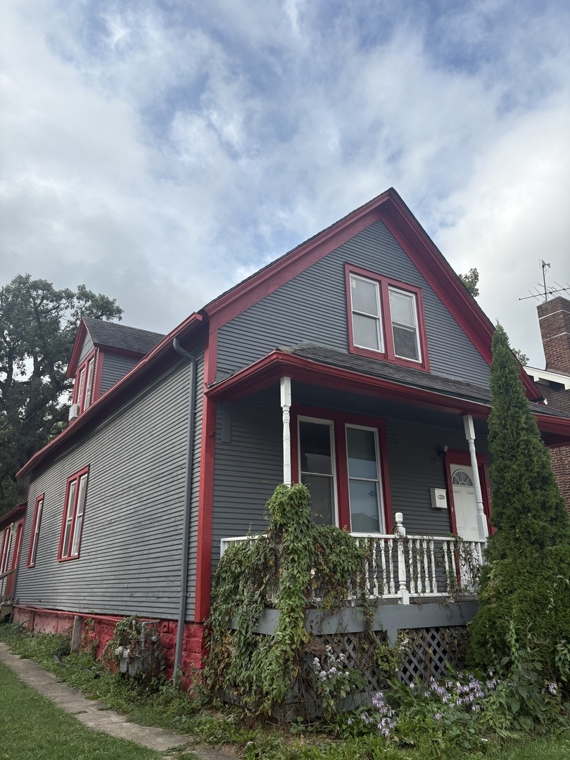 72 W 19th Street Property Photo 1