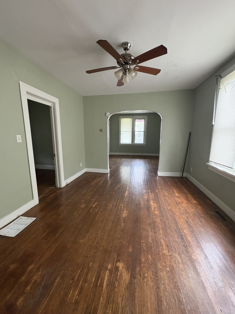 72 W 19th Street Property Photo 3