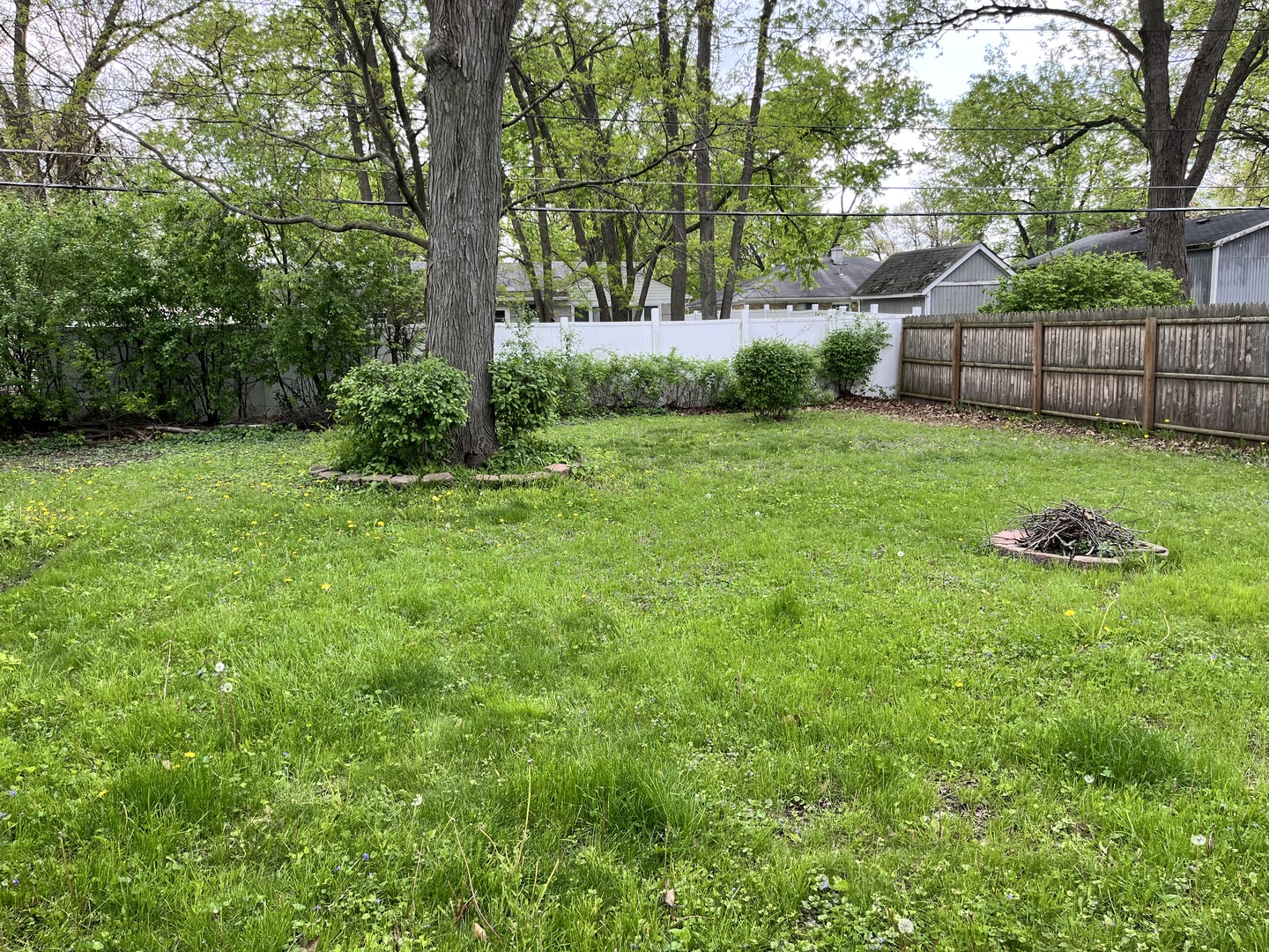 335 Manitowac Street Property Photo 16