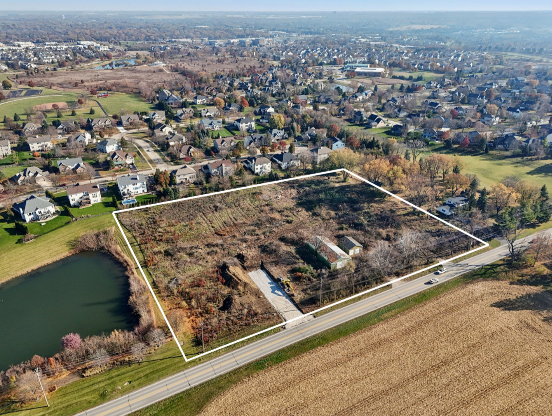Unit 5c Prairie Grove Drive Property Photo 6