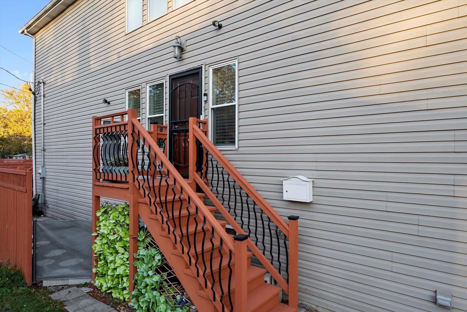 352 E 77th Street Property Photo 5