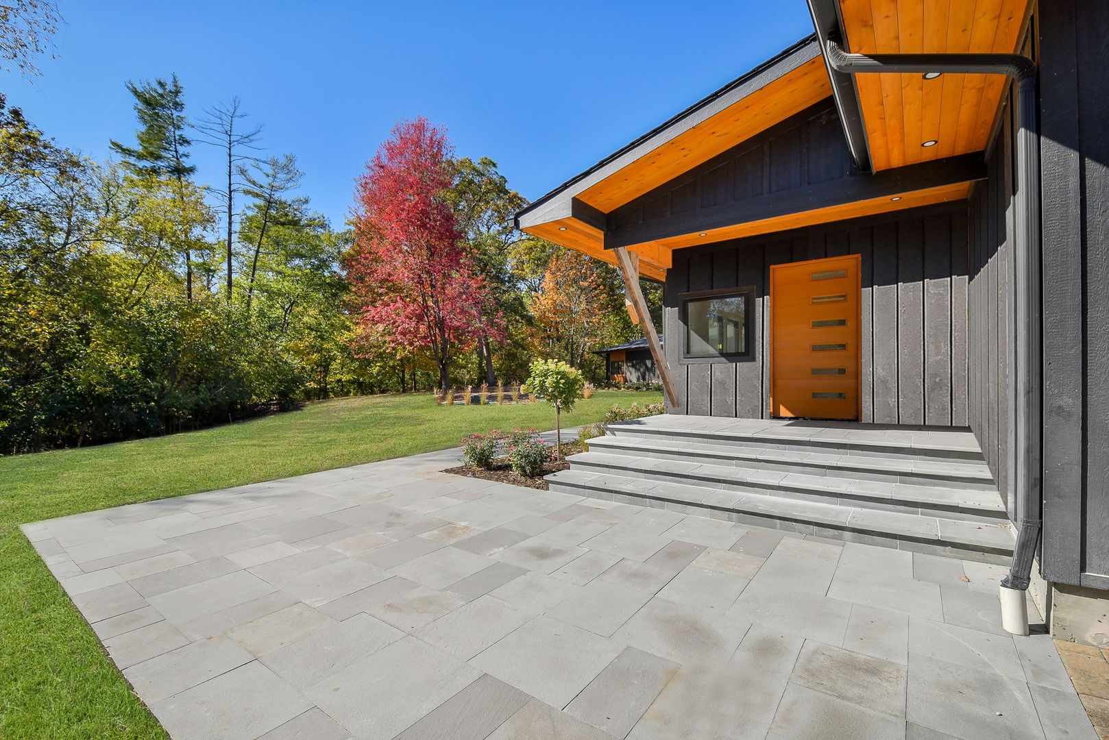12520644 Property Photo 2