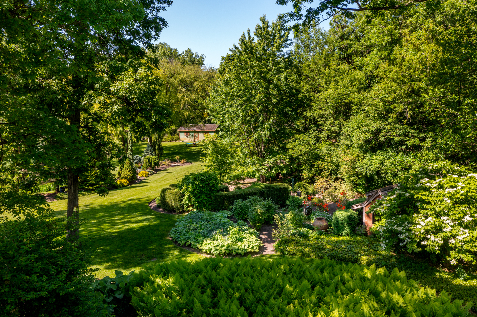 12520644 Property Photo 41