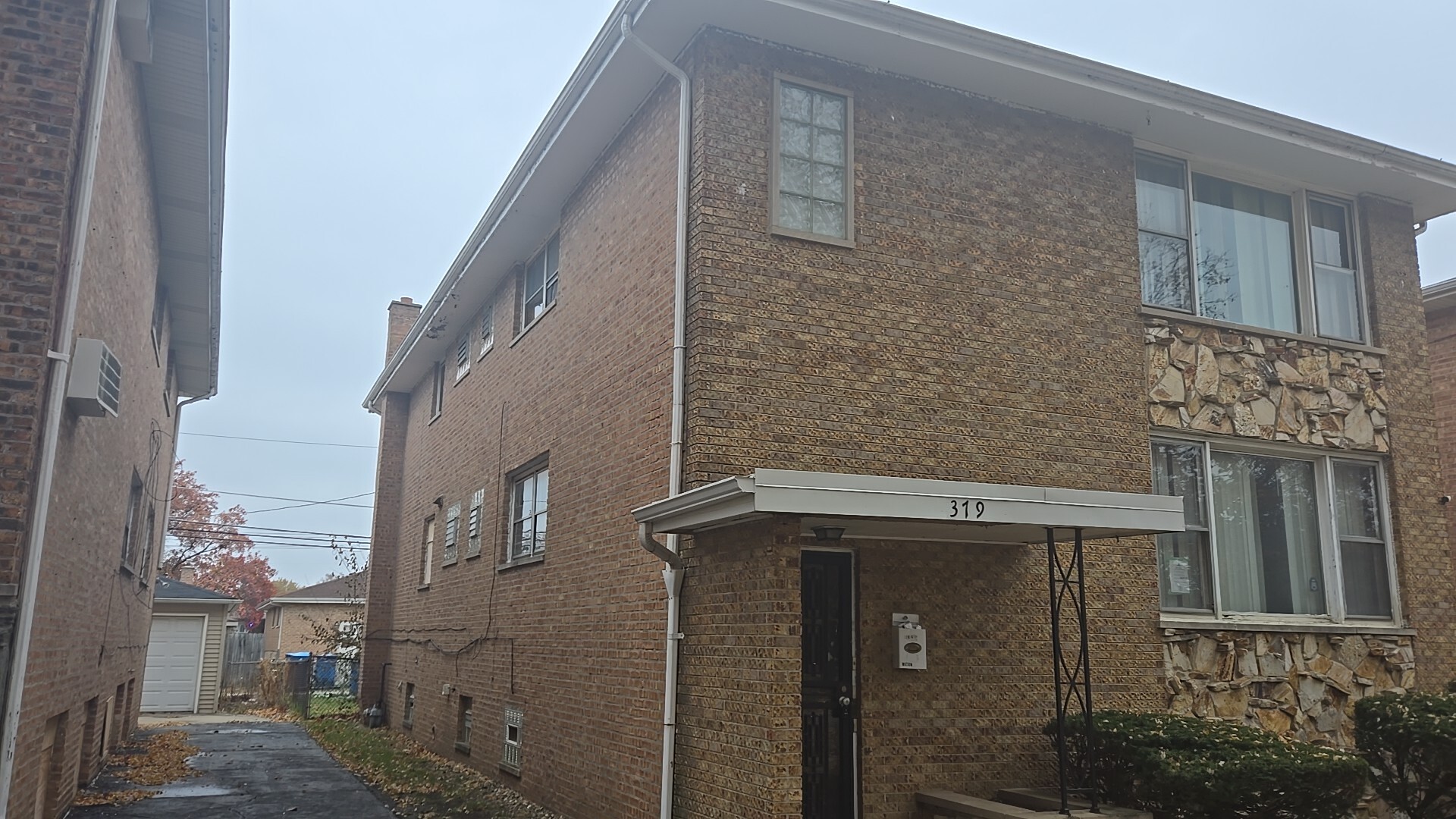 379 Madison Avenue Property Photo 3