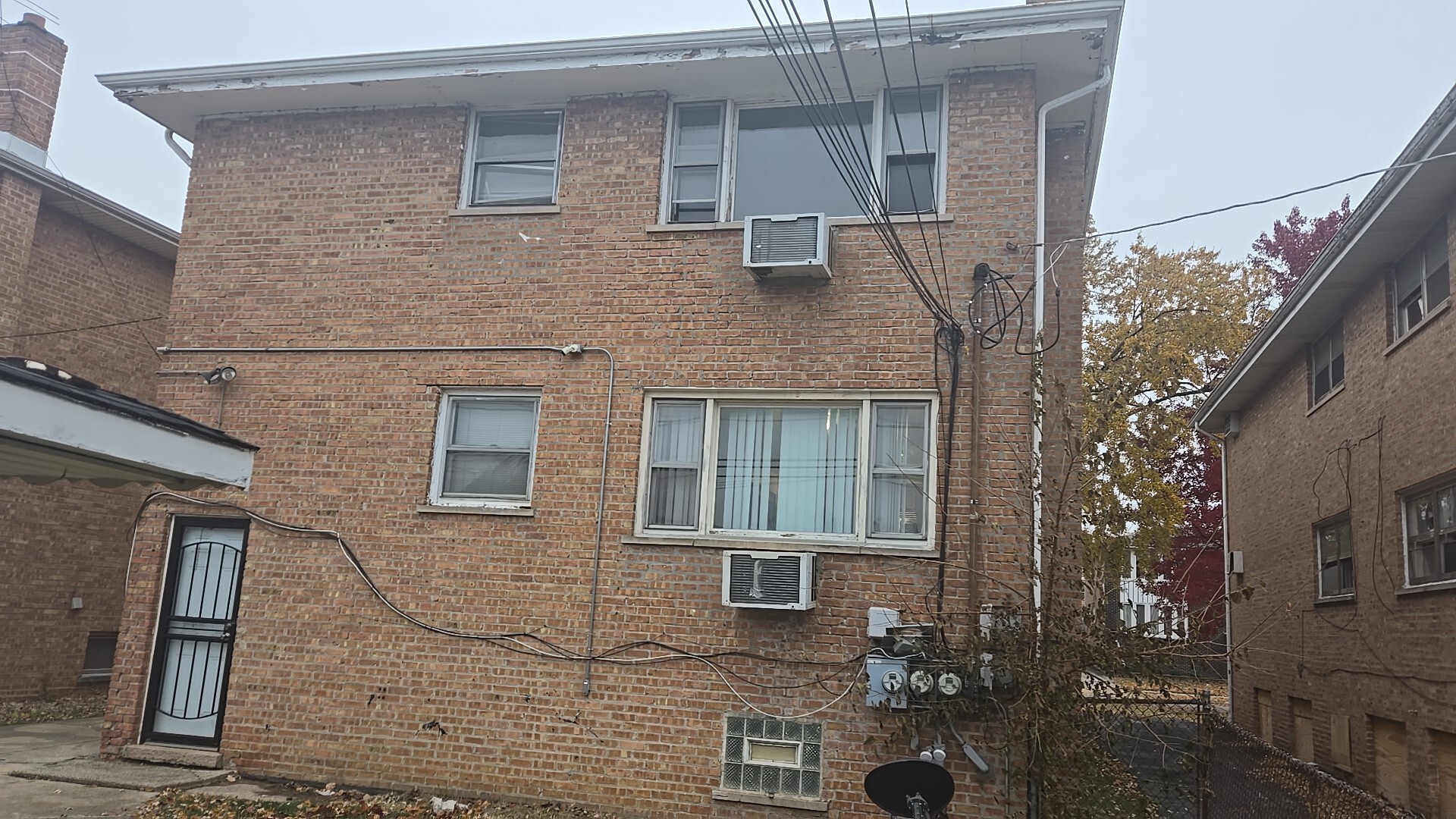 379 Madison Avenue Property Photo 5
