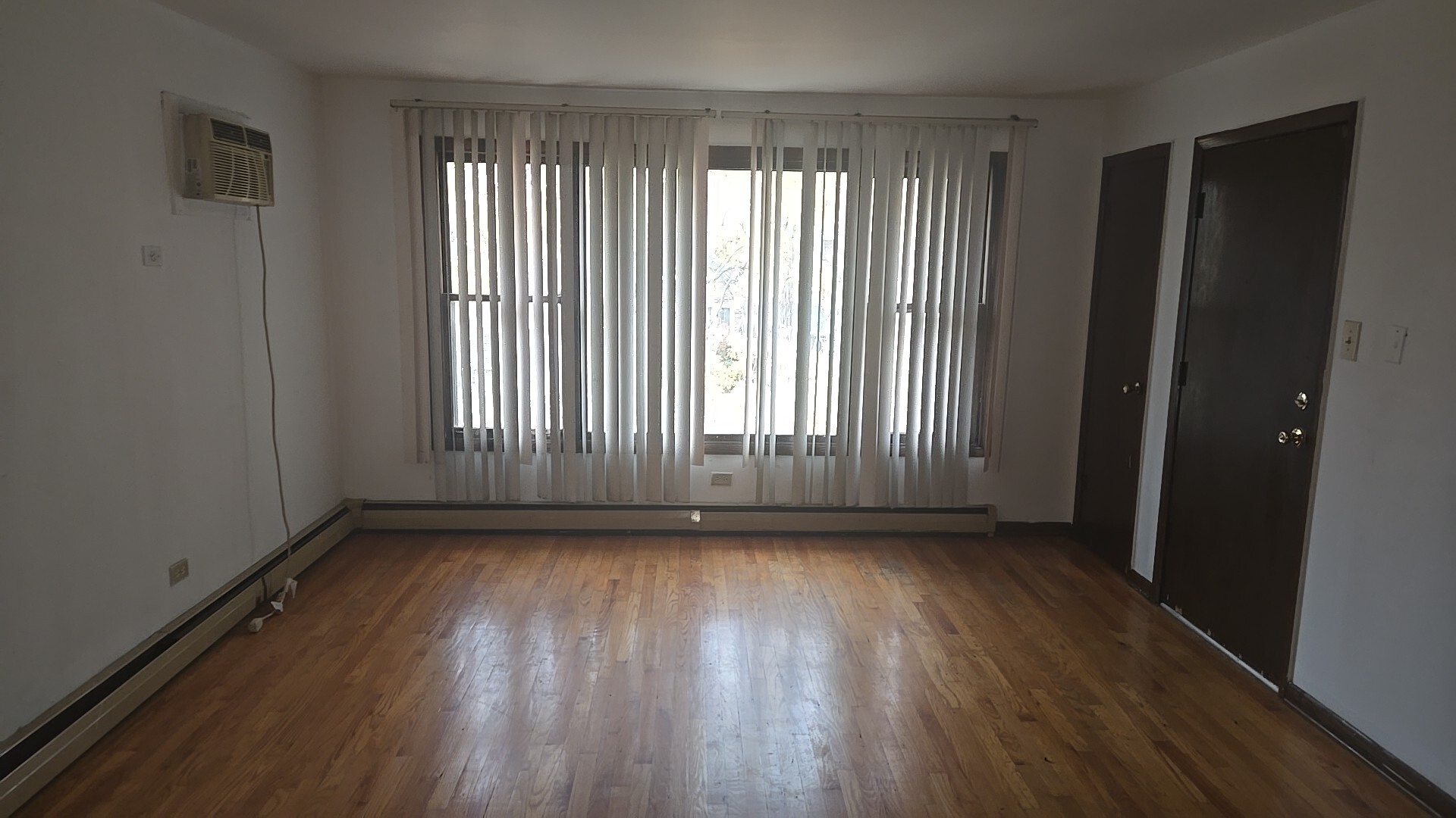 379 Madison Avenue Property Photo 14