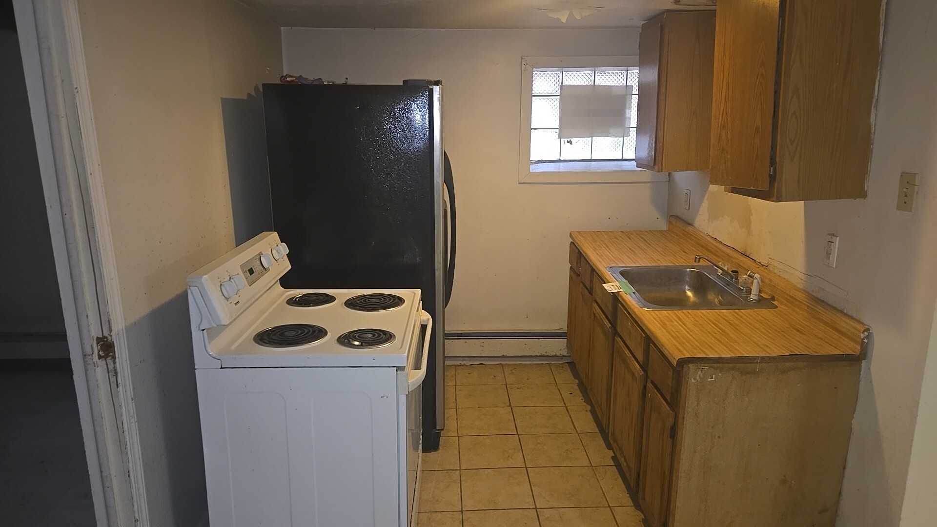 379 Madison Avenue Property Photo 23
