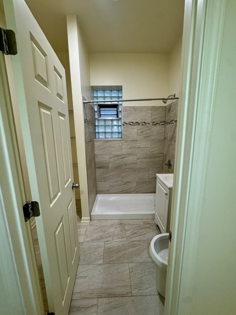 6212 S Bishop Street 1 Property Photo 10