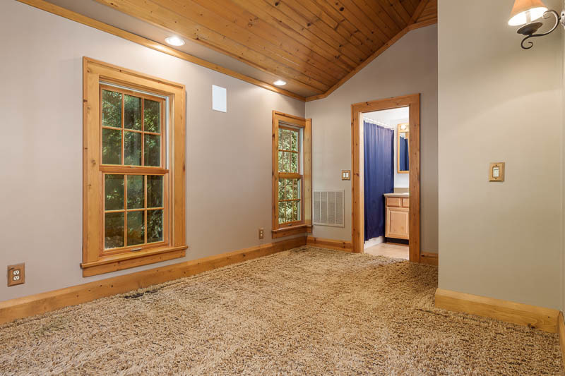 2716 Spring Creek Road Property Photo 35