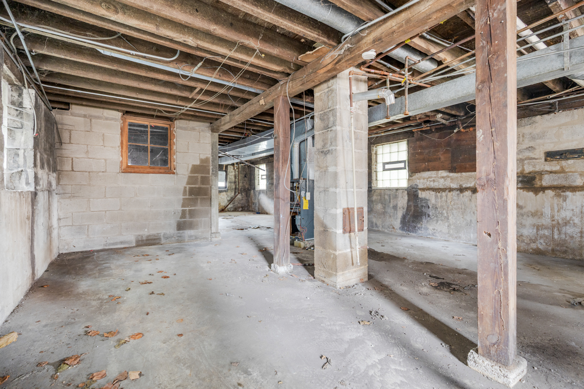 7356 S Champlain Avenue Property Photo 21