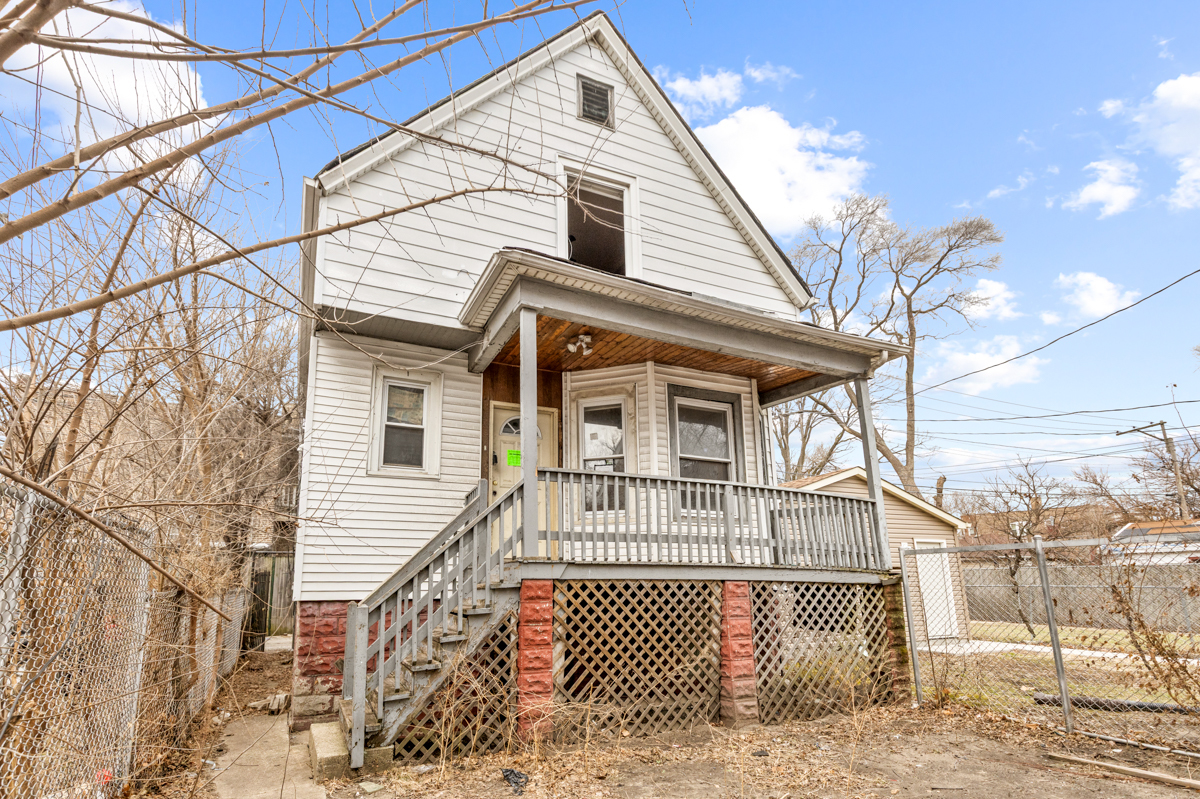 7356 S Champlain Avenue Property Photo 24