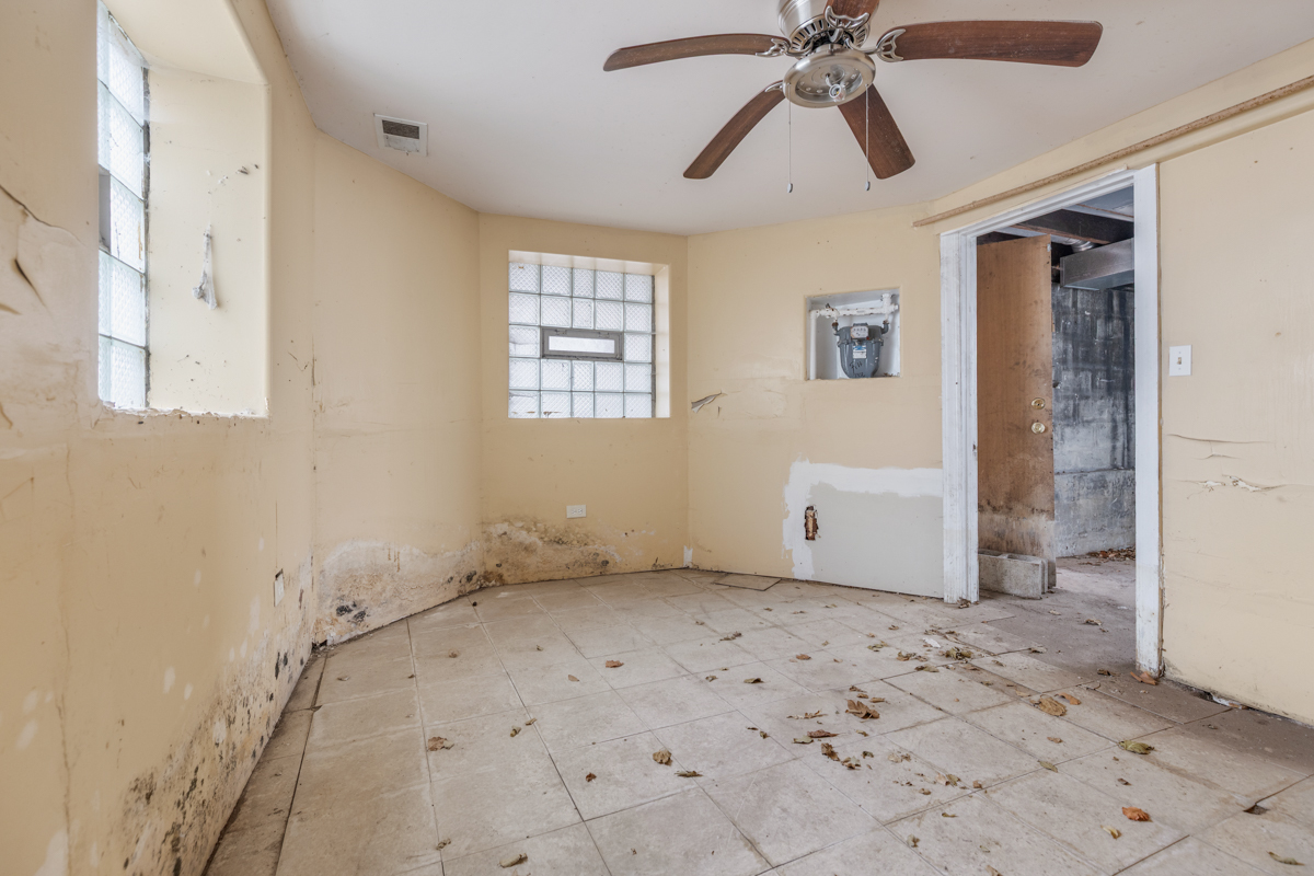 7356 S Champlain Avenue Property Photo 31