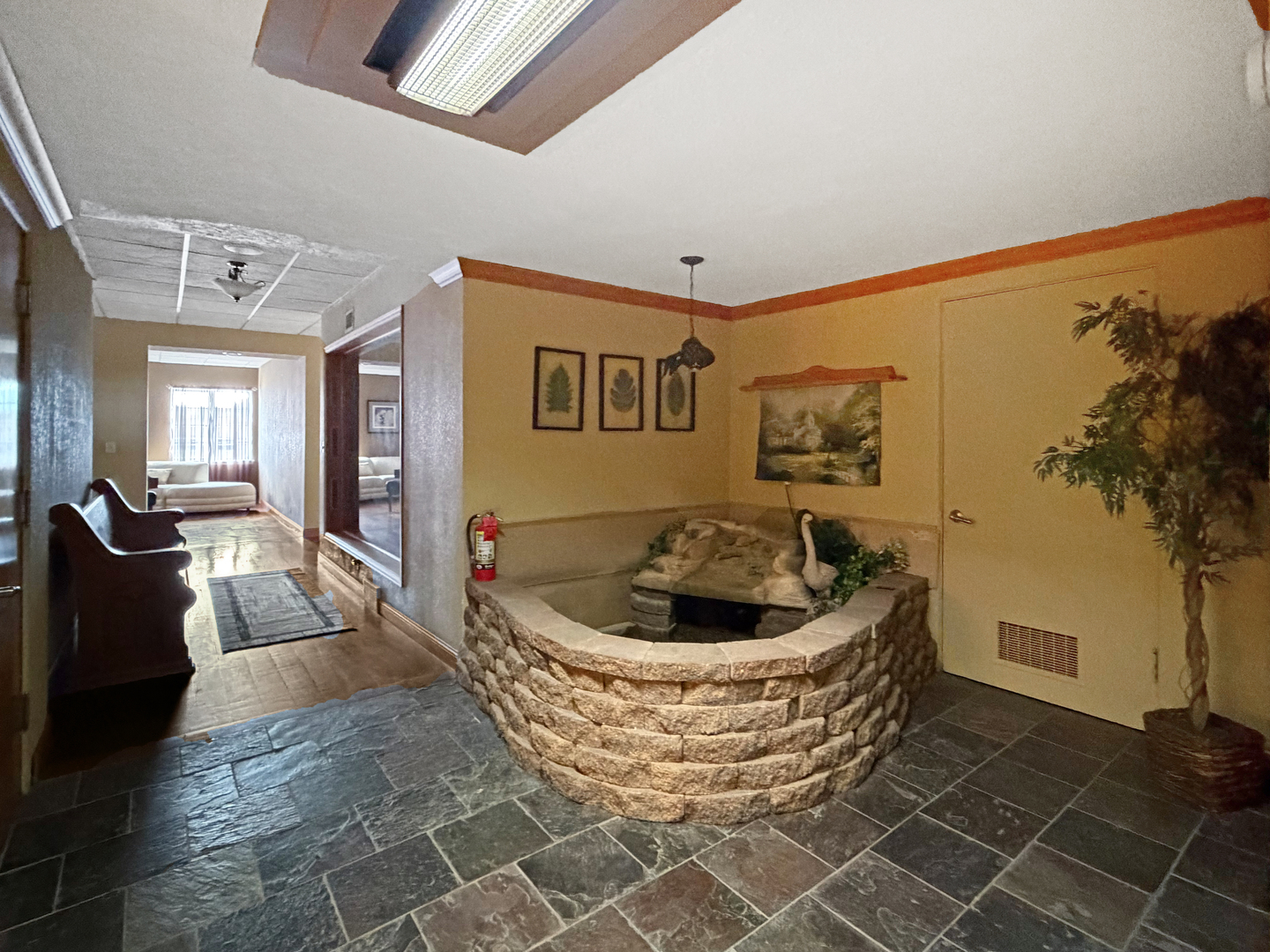 222 W Exchange Street Property Photo 5