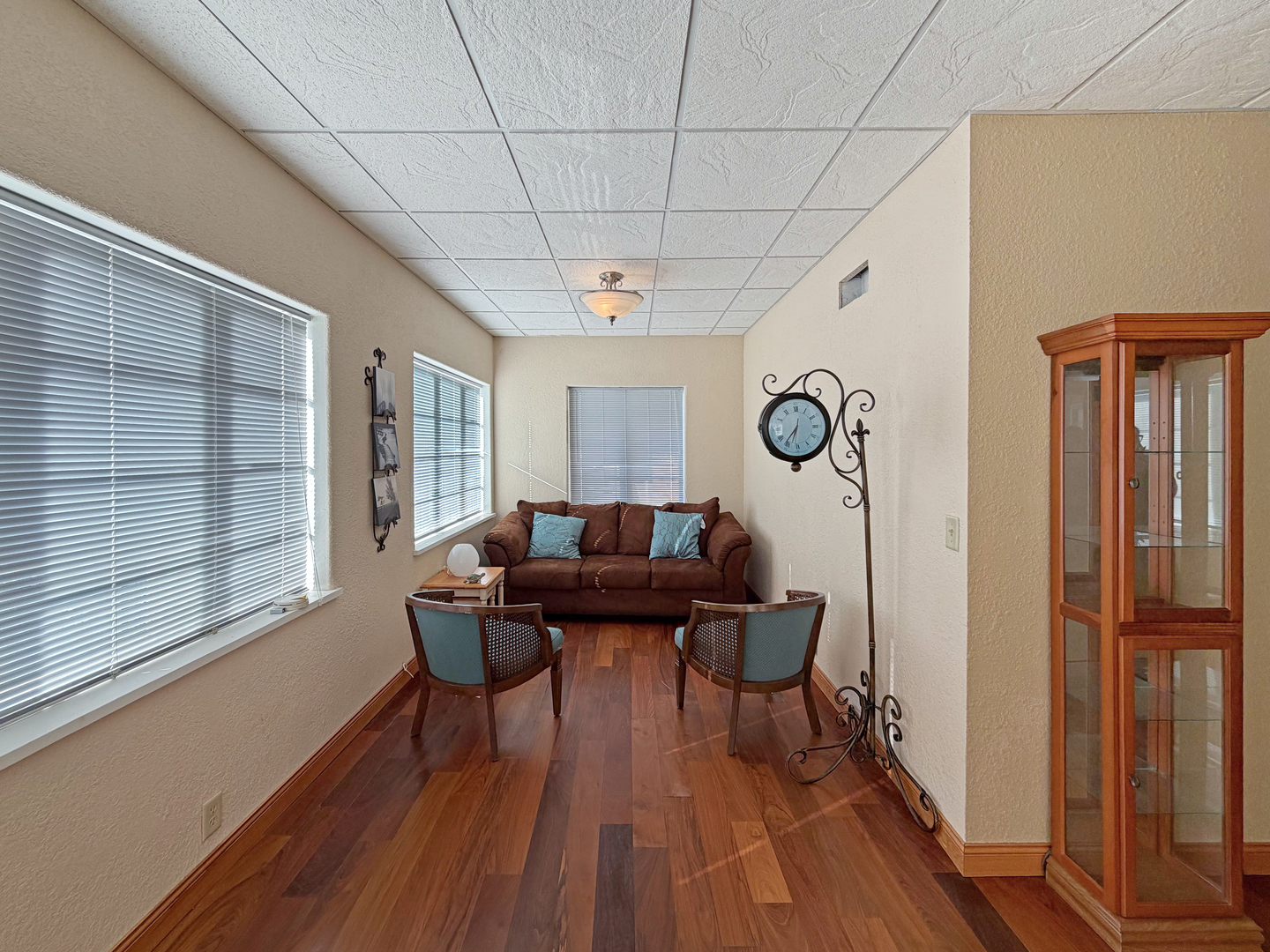 222 W Exchange Street Property Photo 13