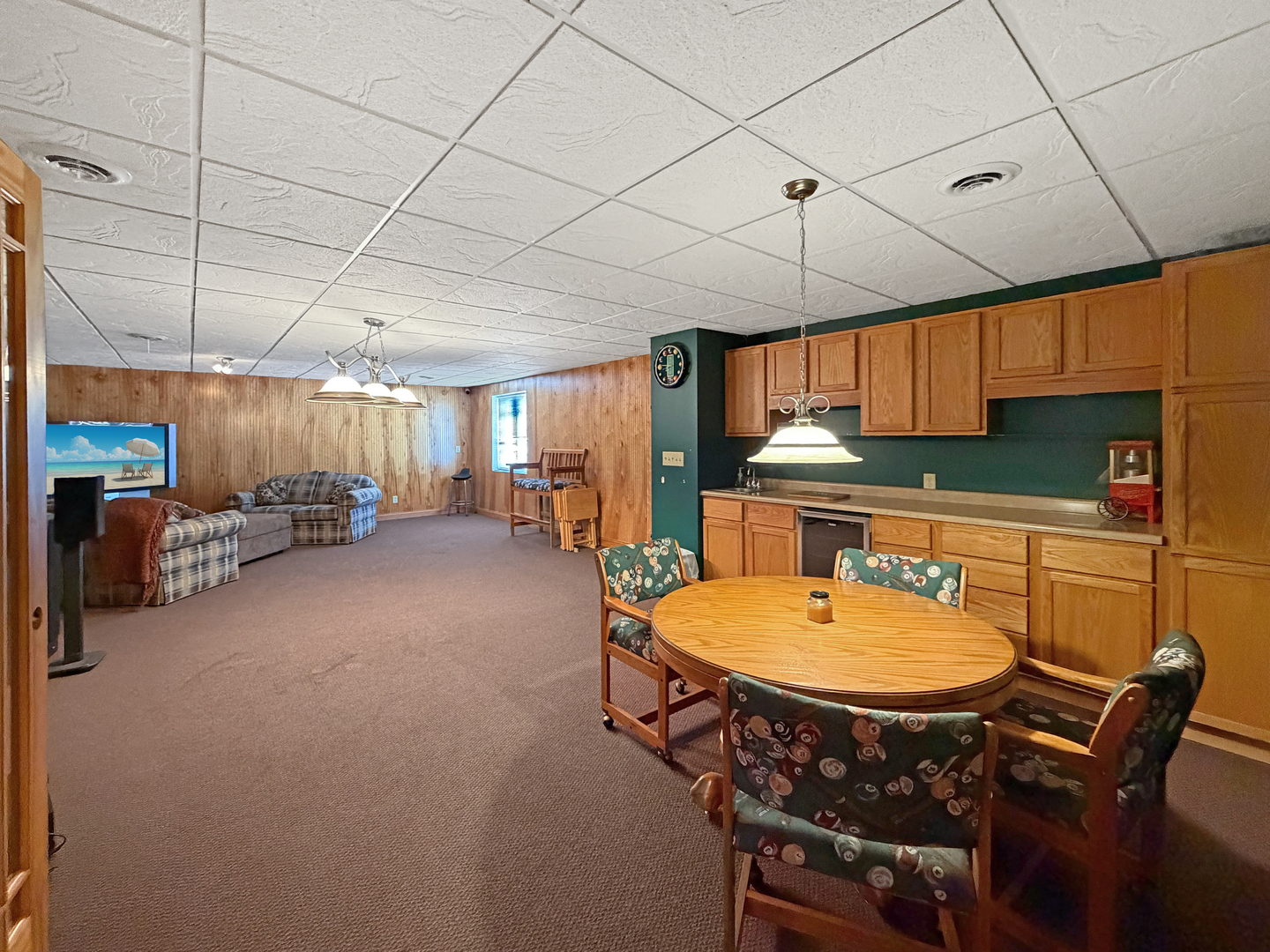 222 W Exchange Street Property Photo 17