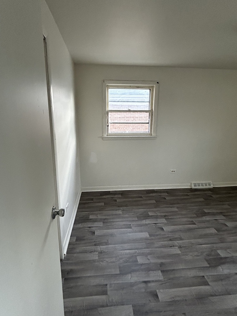 14316 Dante Avenue Property Photo 26