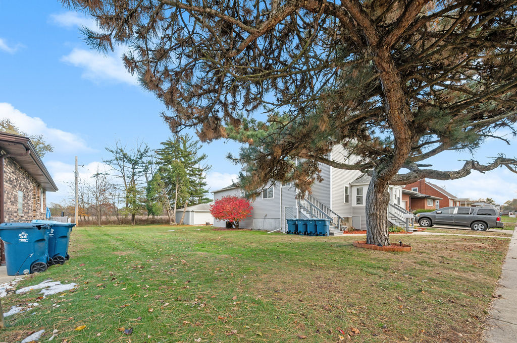 953 Hirsch Boulevard Property Photo 19