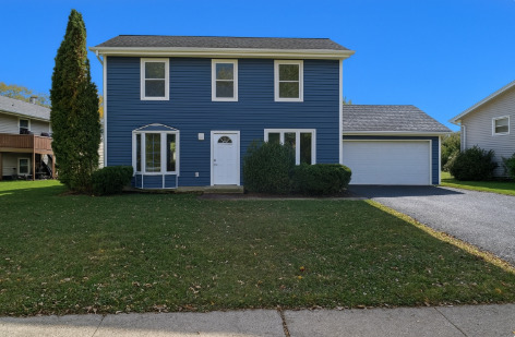 4207 176th Place Property Photo 2