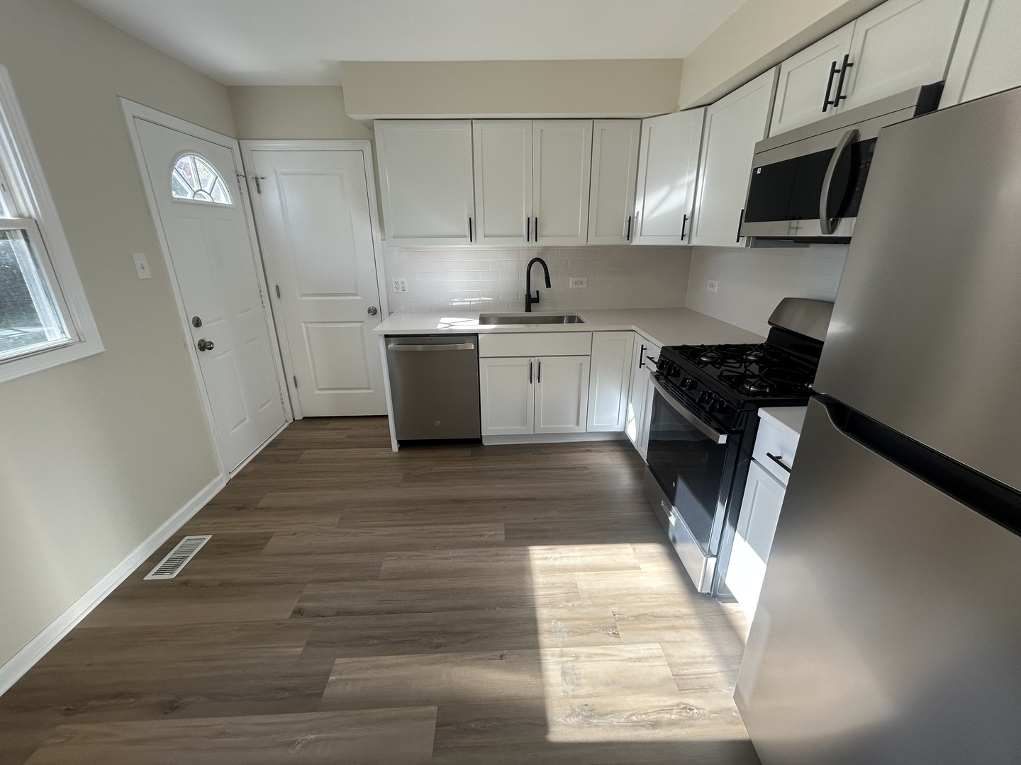 4207 176th Place Property Photo 9