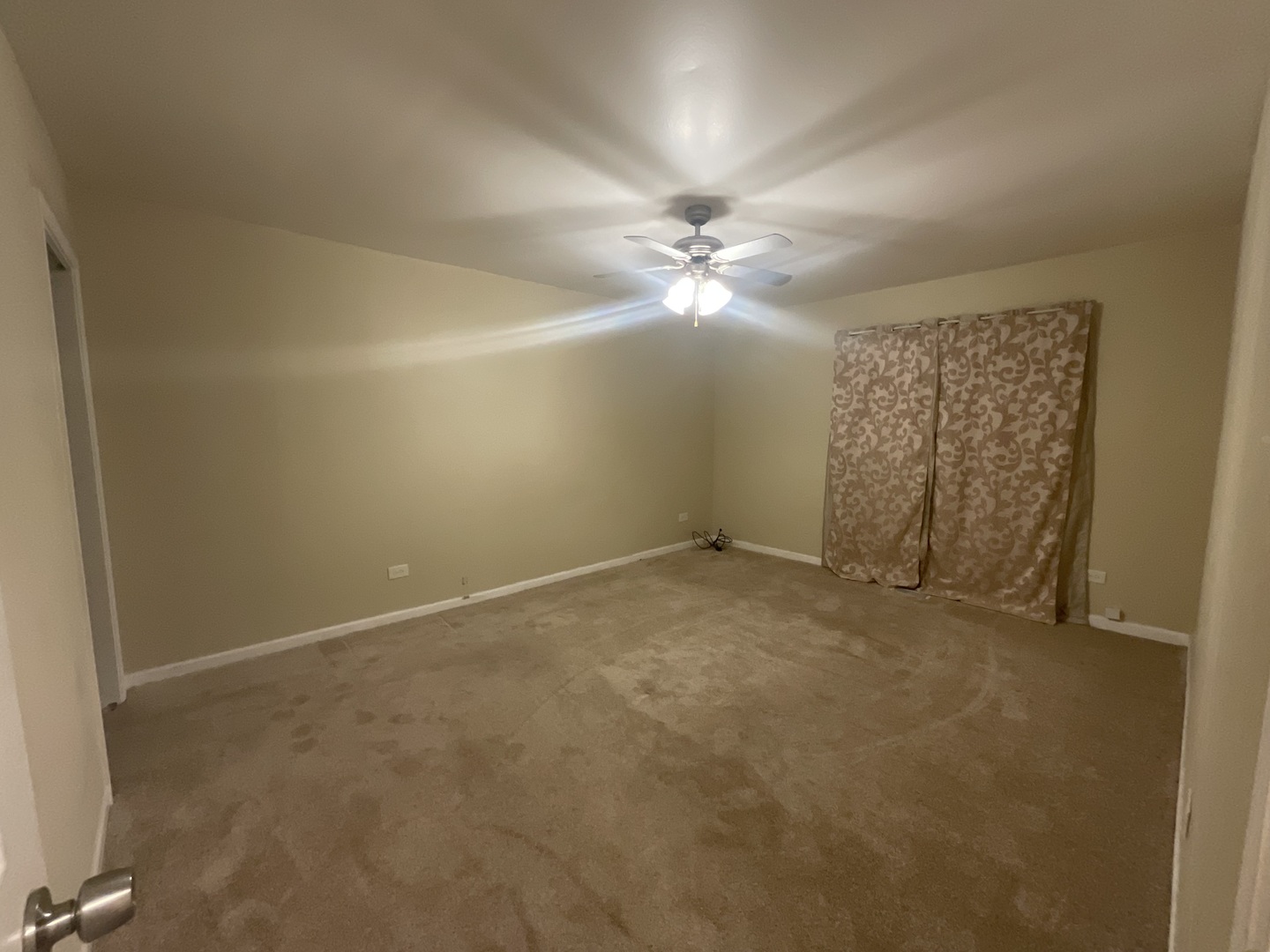 22206 Hawthorne Way Property Photo 9