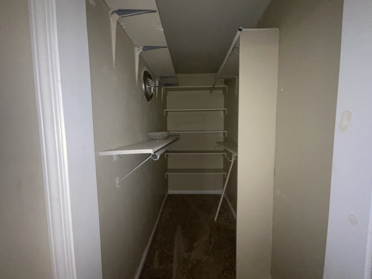 22206 Hawthorne Way Property Photo 10