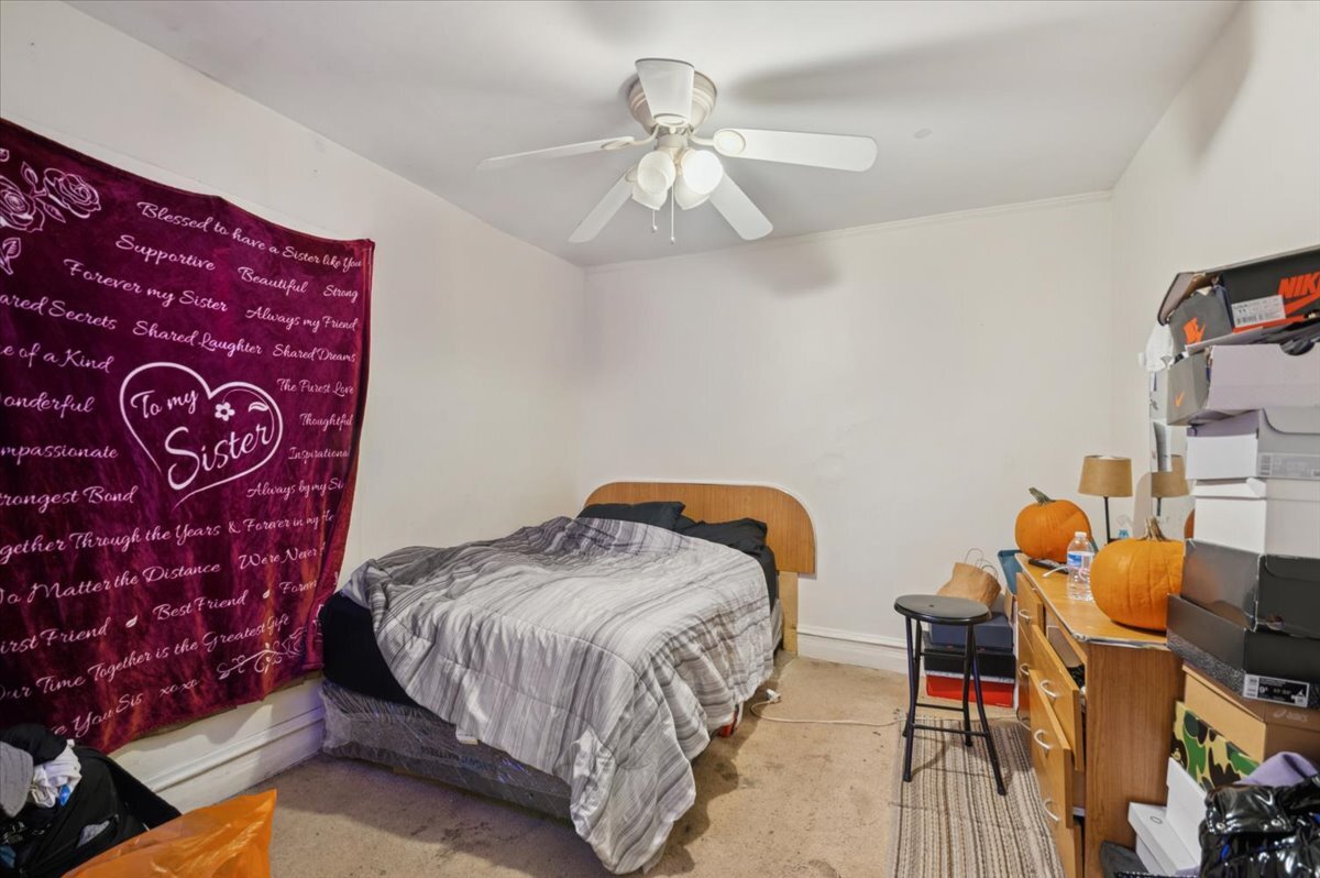611 N Leamington Avenue Property Photo 8